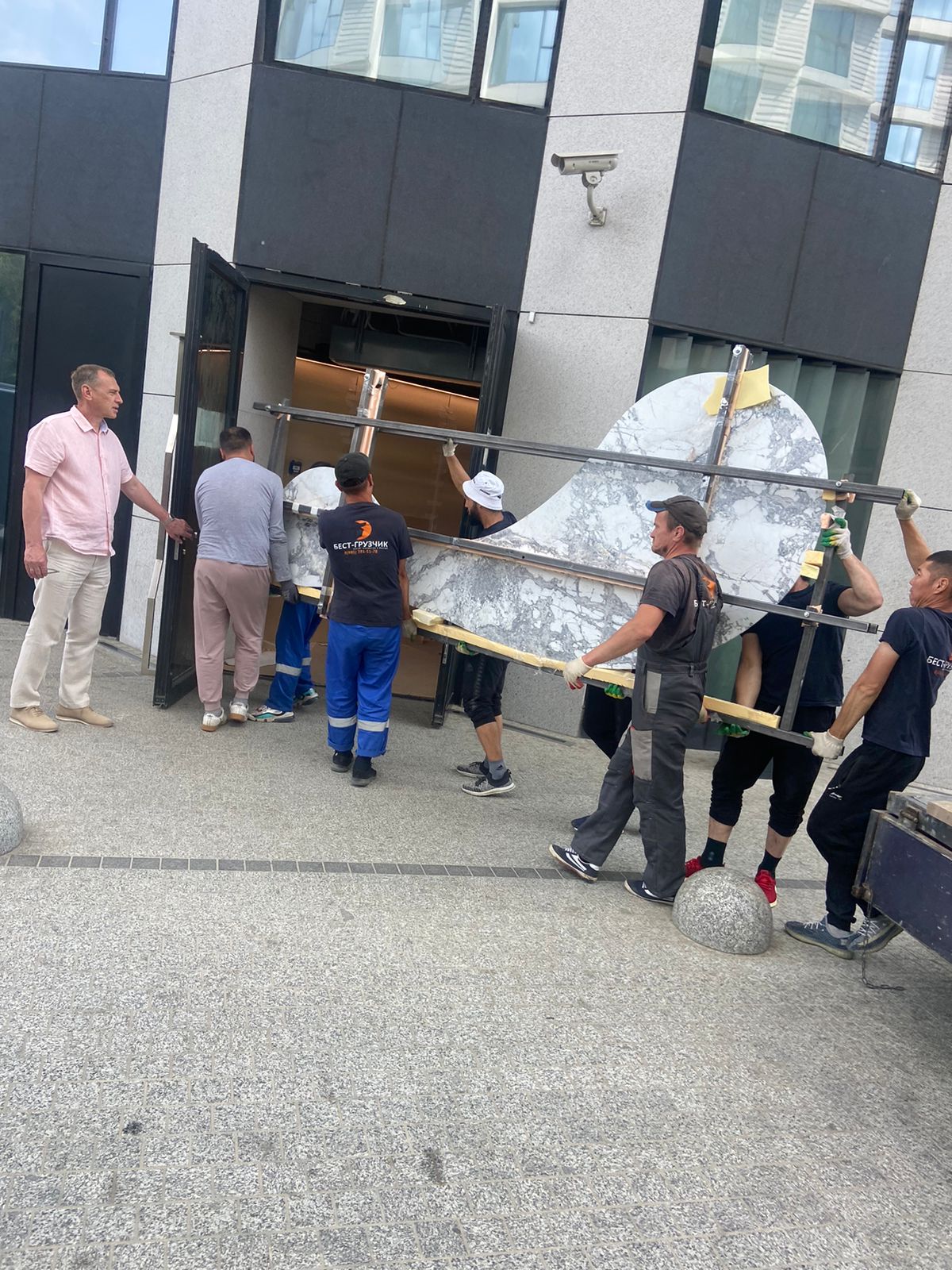 Услуги переезда керамогранита в Москве Услуги переезда керамогранита в Москве