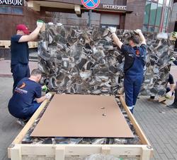 Подъем керамогранита грузчиками Подъем керамогранита грузчиками