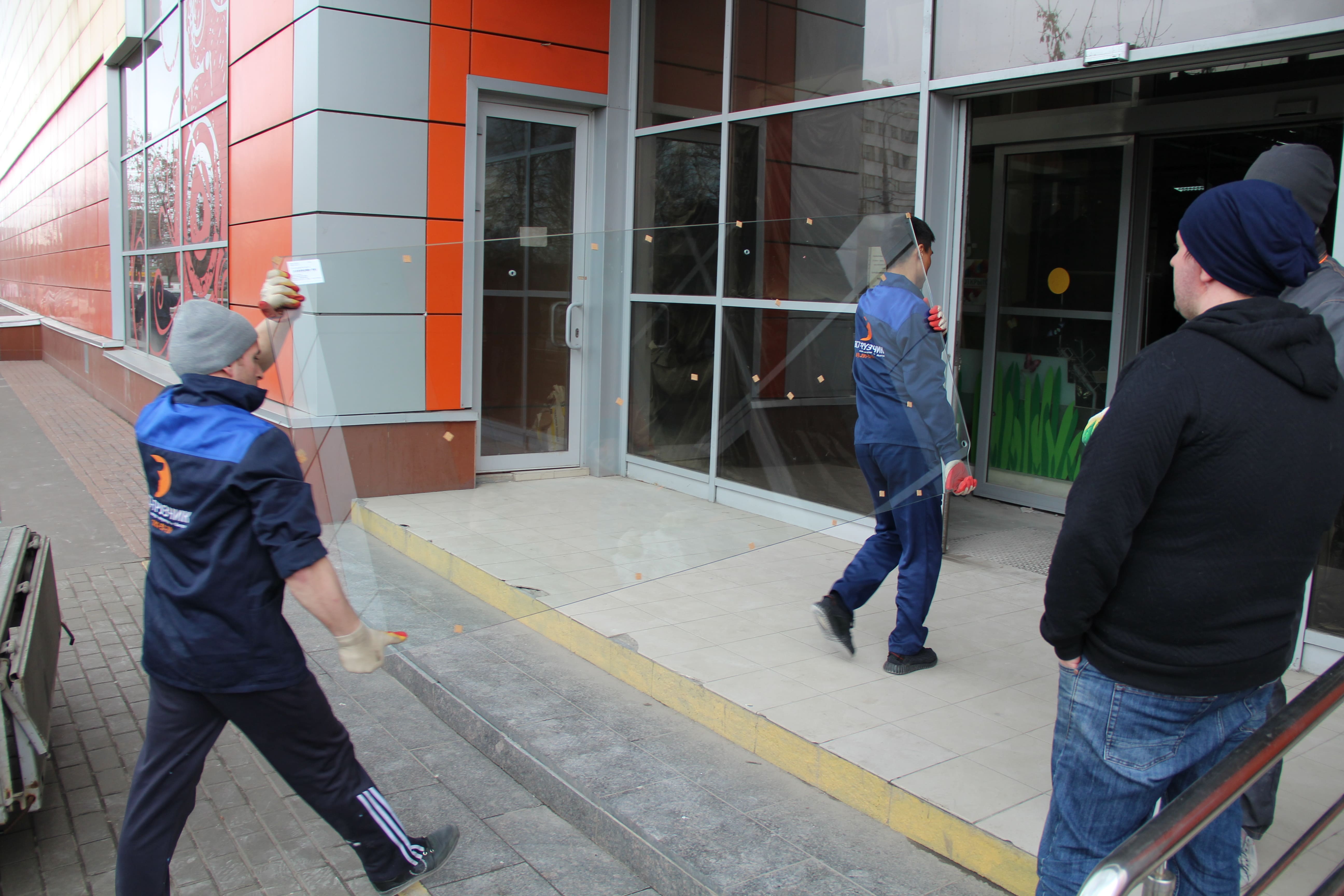 Подъем стекла Подъем стекла